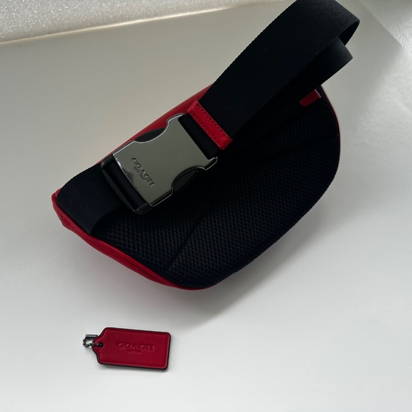 Coach Westway Belt Bag – Colorblock Signature Canvas – Authentic Fanny Pack - Picture 9 of 11